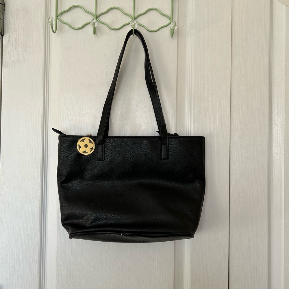 🆕NWT Bueno Collection Shoulder Bag